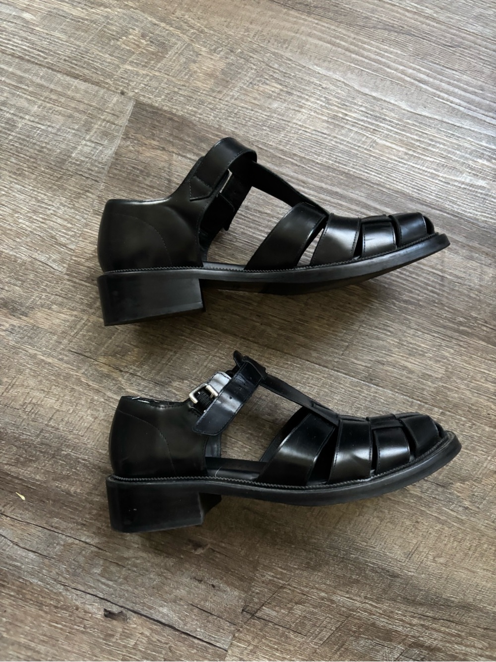 Freda Salvador  black fisherman sandal